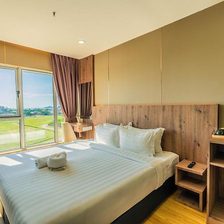 Kkia Hotel Кота-Кінабалу Екстер'єр фото